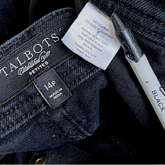 Talbots Petites Denim Cropped Straight Leg Stretch Jeans Size 14P Washed Black - Picture 11 of 12